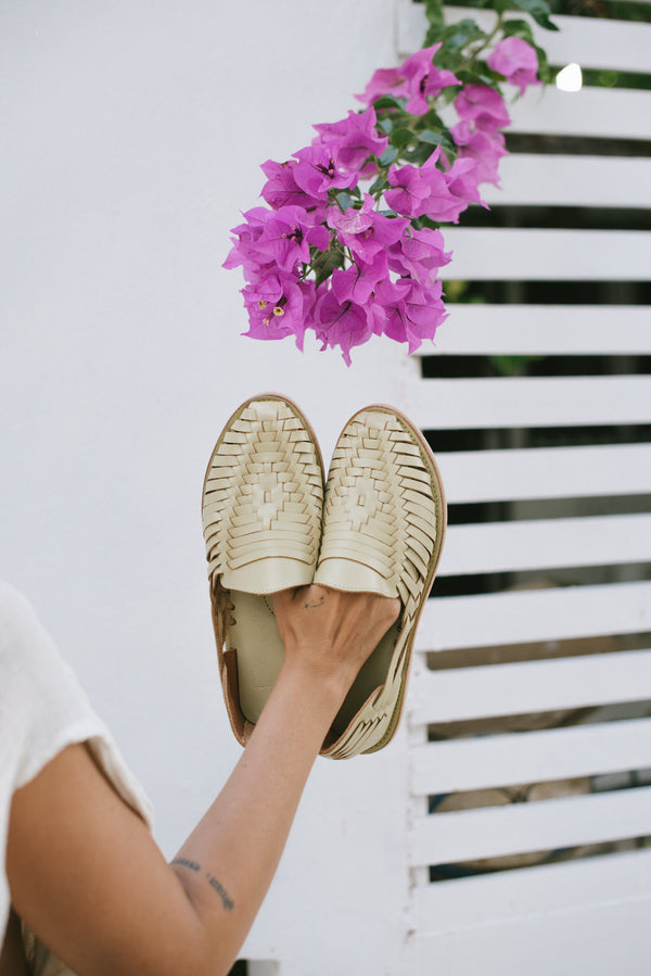 Tulip Slip Ons - Women - US - Espiritu
